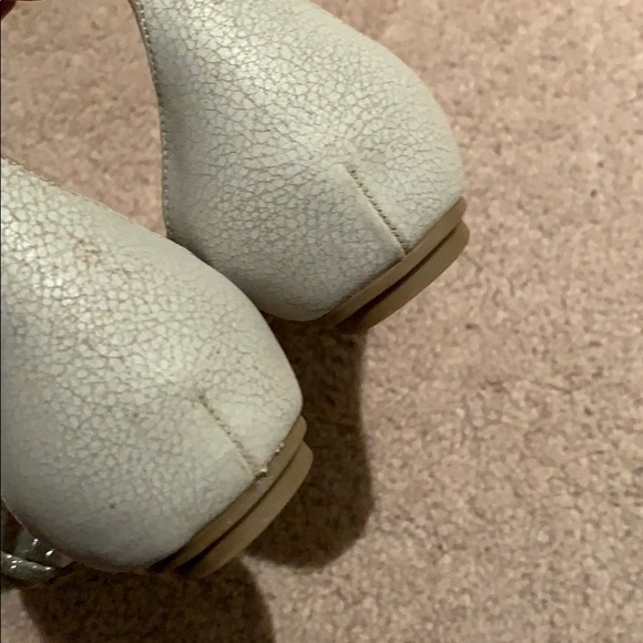 Aldo Ankle Strap Opal Sandal - Picture 4 of 4